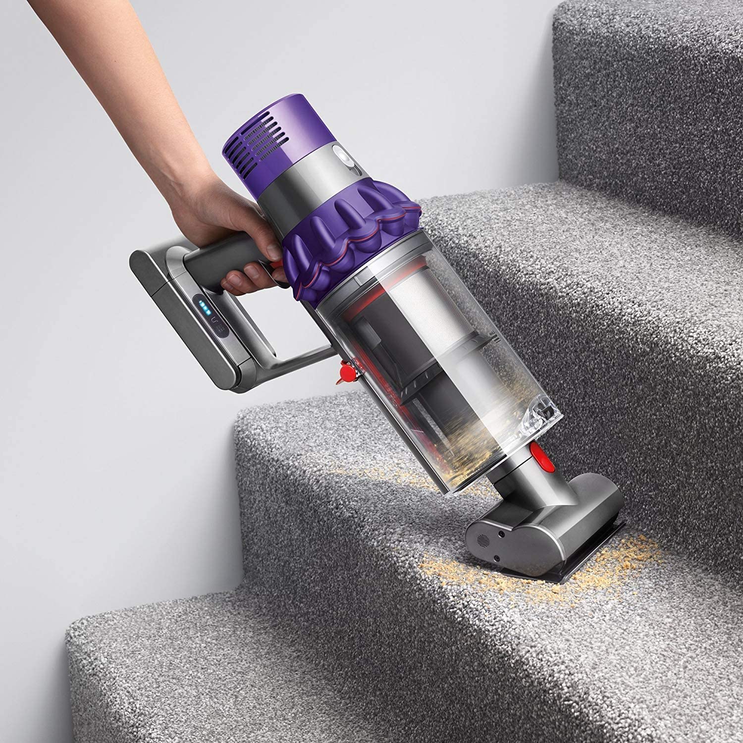 Dyson Cyclone V10 stair cleaning